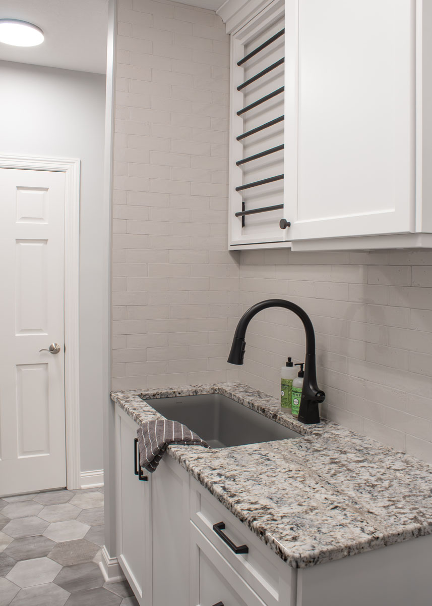 Somers Laundry & Mudroom — photo 9