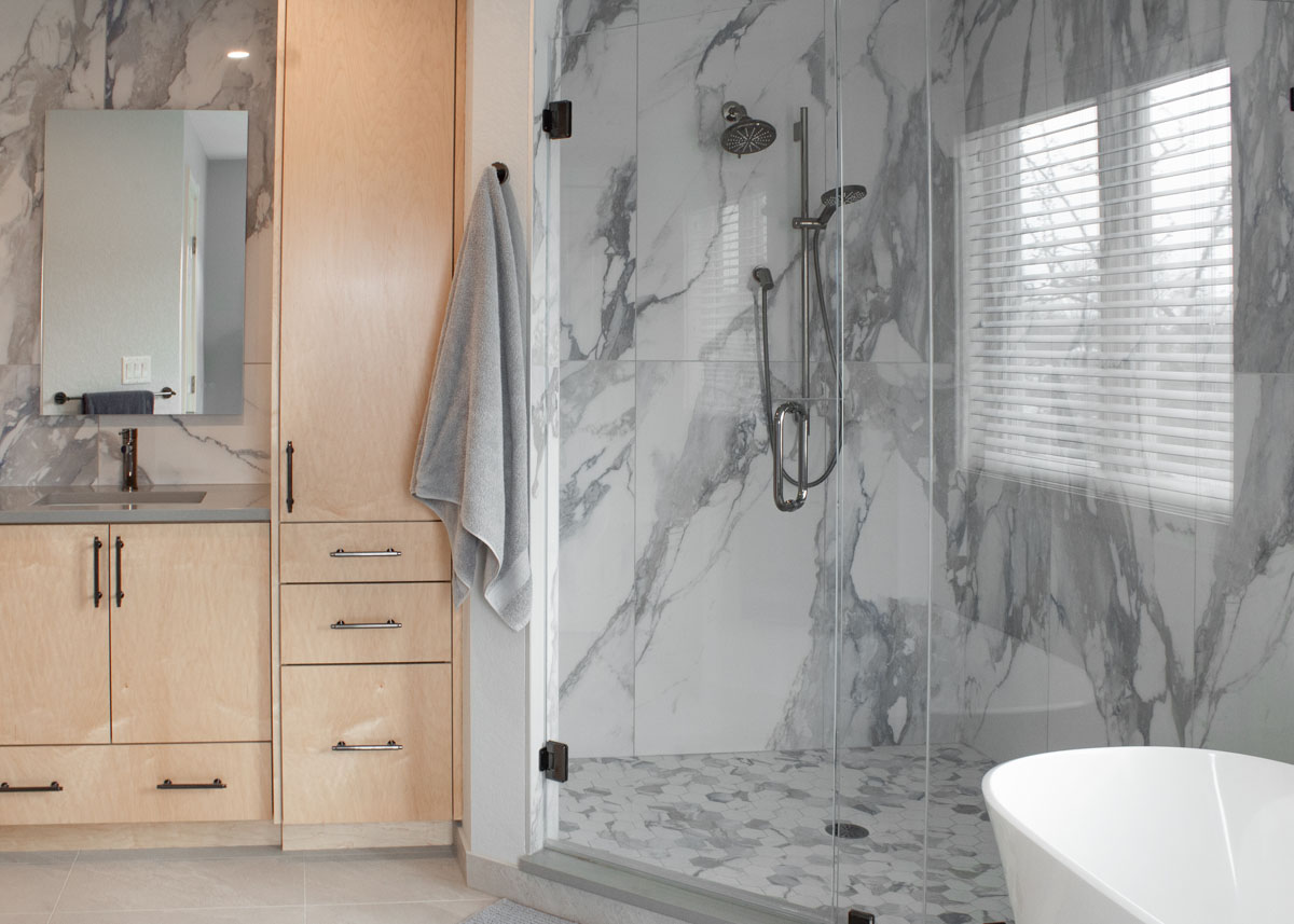 European Inspired Bathroom — photo 8