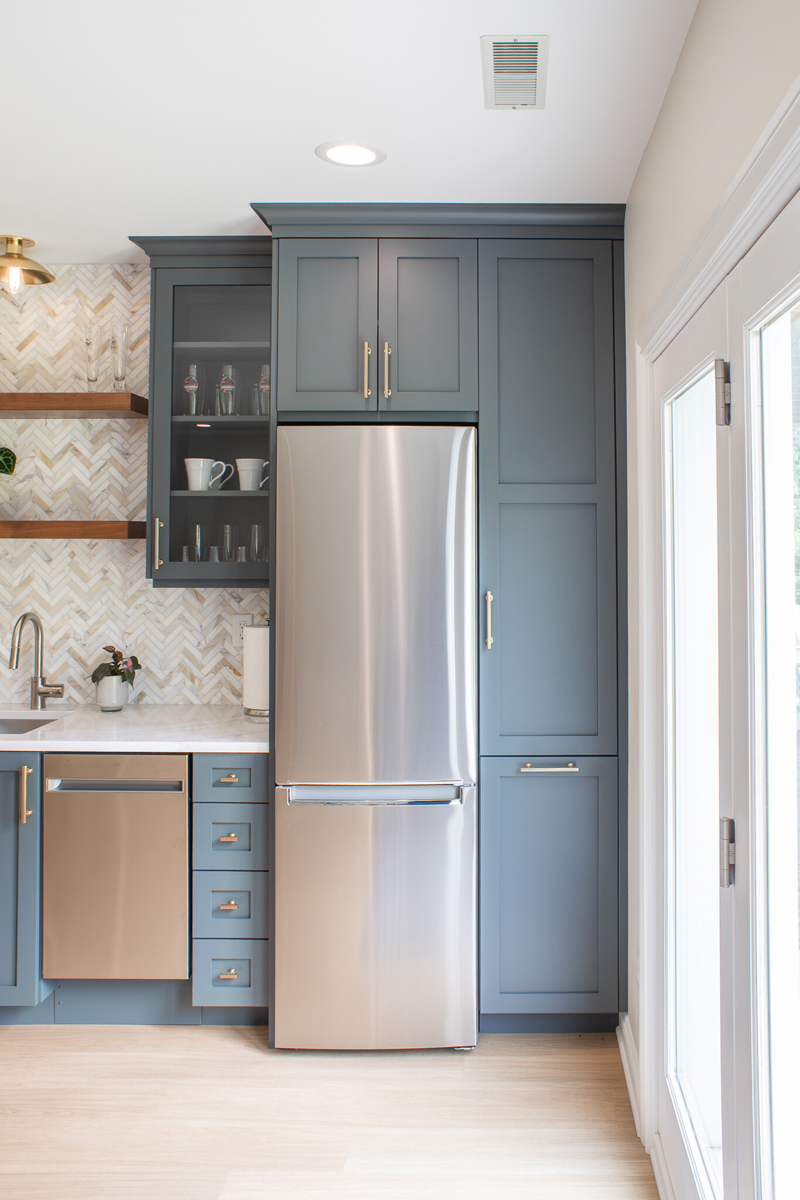 Lower Level Kitchenette — photo 4